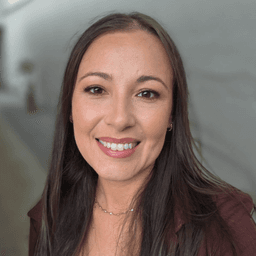 Ana Paula Barcelos